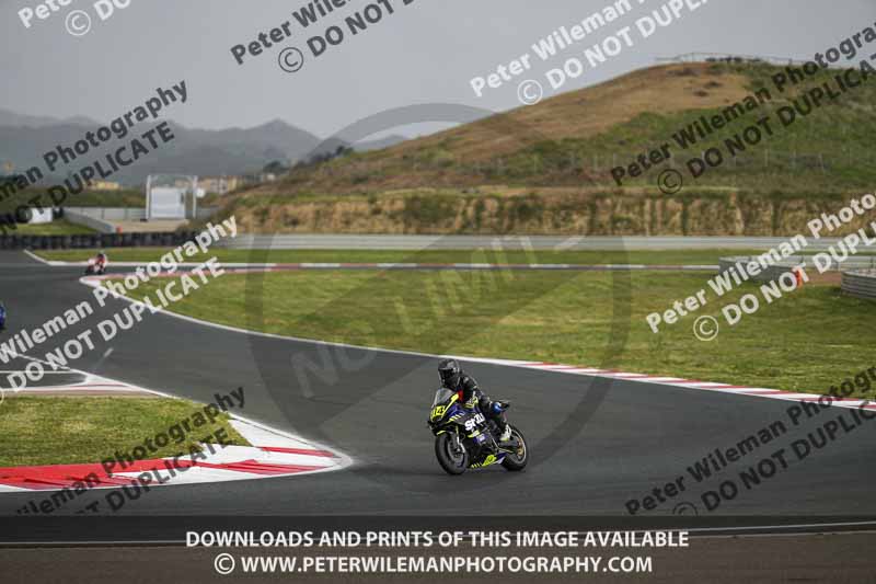 cadwell no limits trackday;cadwell park;cadwell park photographs;cadwell trackday photographs;enduro digital images;event digital images;eventdigitalimages;navarra;no limits trackdays;peter wileman photography;racing digital images;trackday digital images;trackday photos